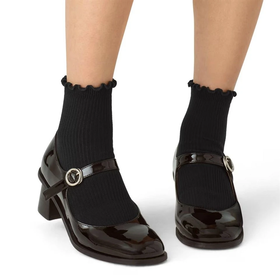 Ruffle Trim Socks best